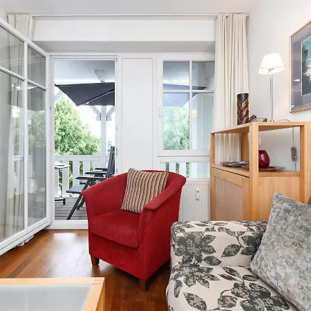 Comforts Near Seaside Charm Sellin (Rugen)