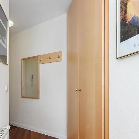 Appartamento Comforts Near Seaside Charm