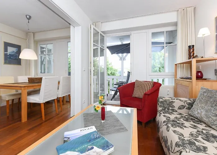 Comforts Near Seaside Charm