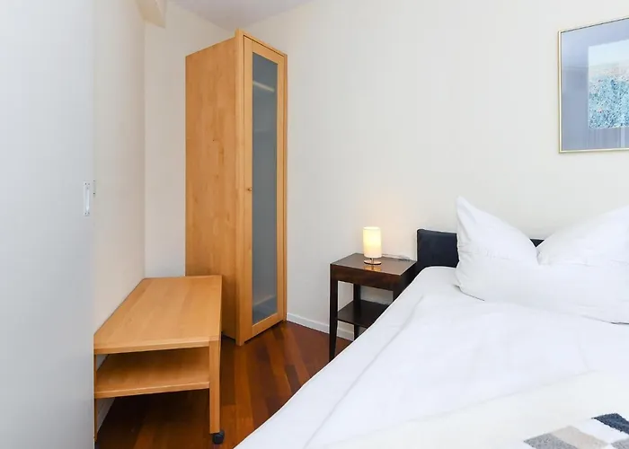 Comforts Near Seaside Charm *