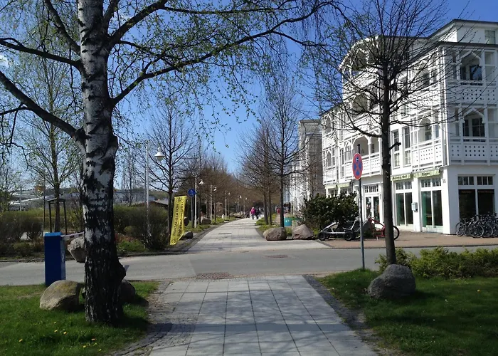 Comforts Near Seaside Charm